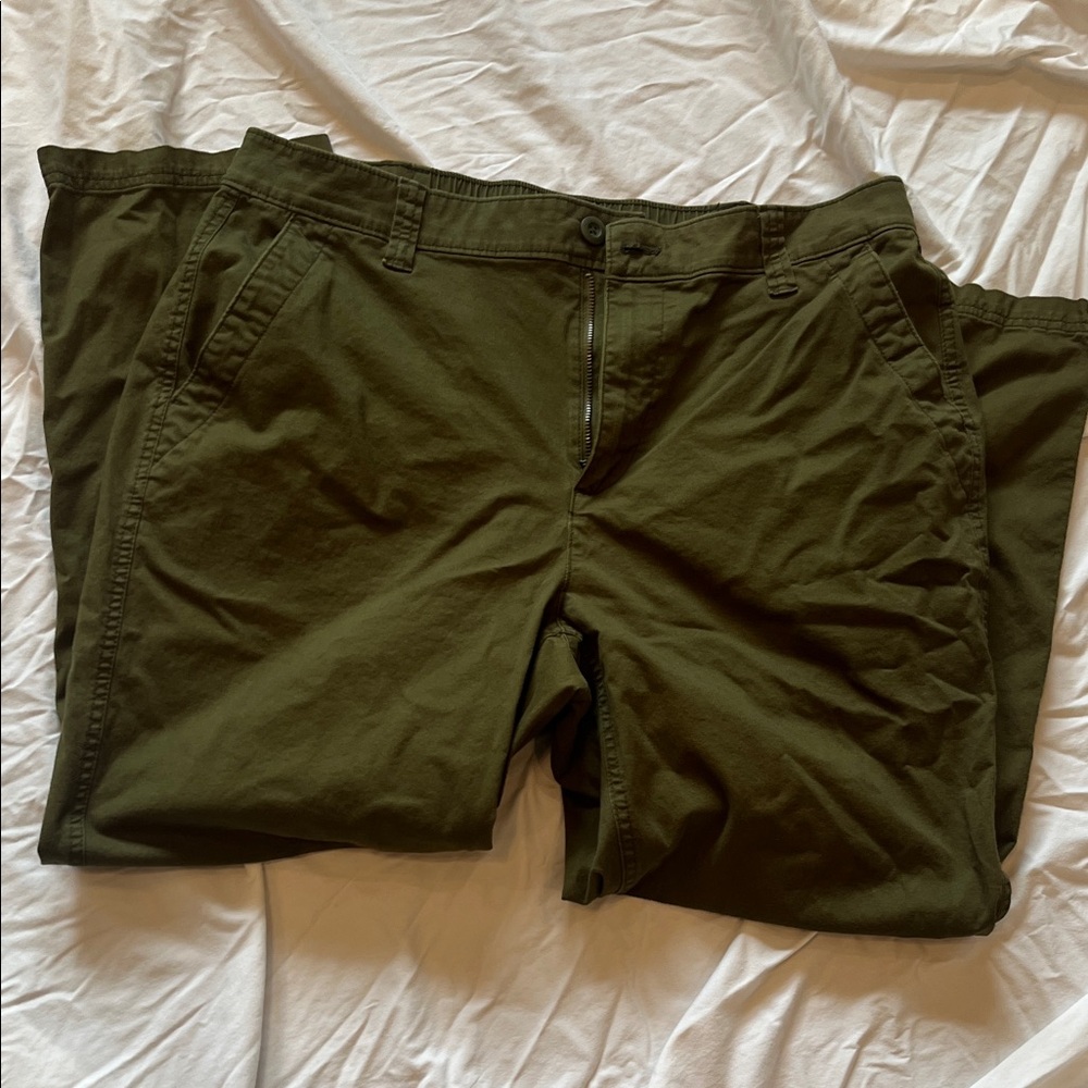 Old Navy Olive Green Women's Chinos